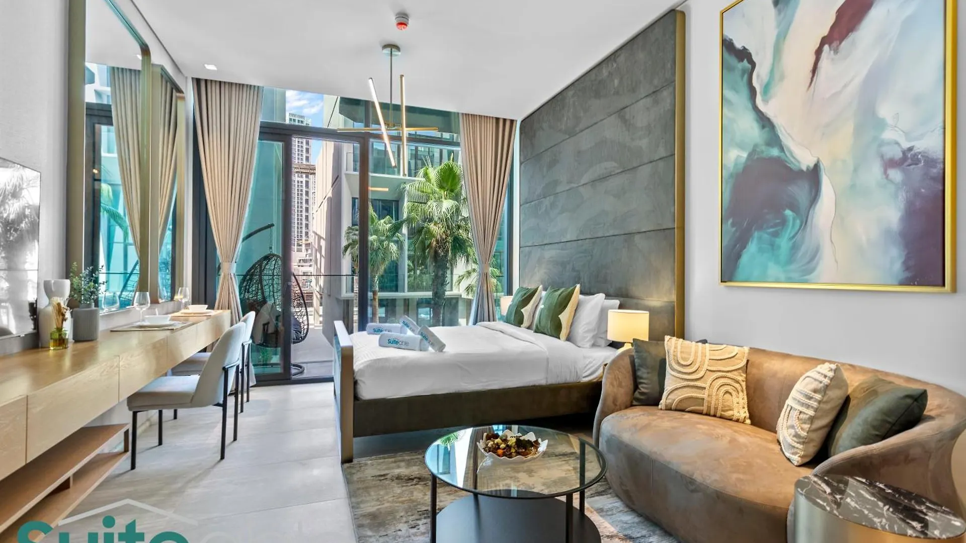 Vibrant & Exclusive Pool View Studio In Autograph Dubai